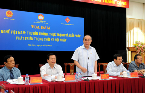 ການພັດທະນາໝູ່ບ້ານອາຊີບຫວຽດນາມໃນສະໄໝເຊື່ອມໂຍງ